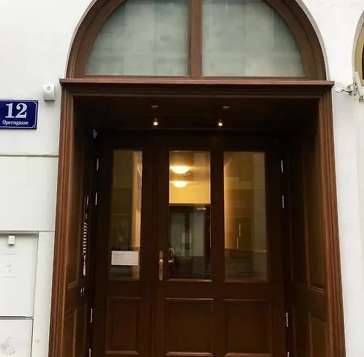 Operngasse Premium In "your Vienna" *